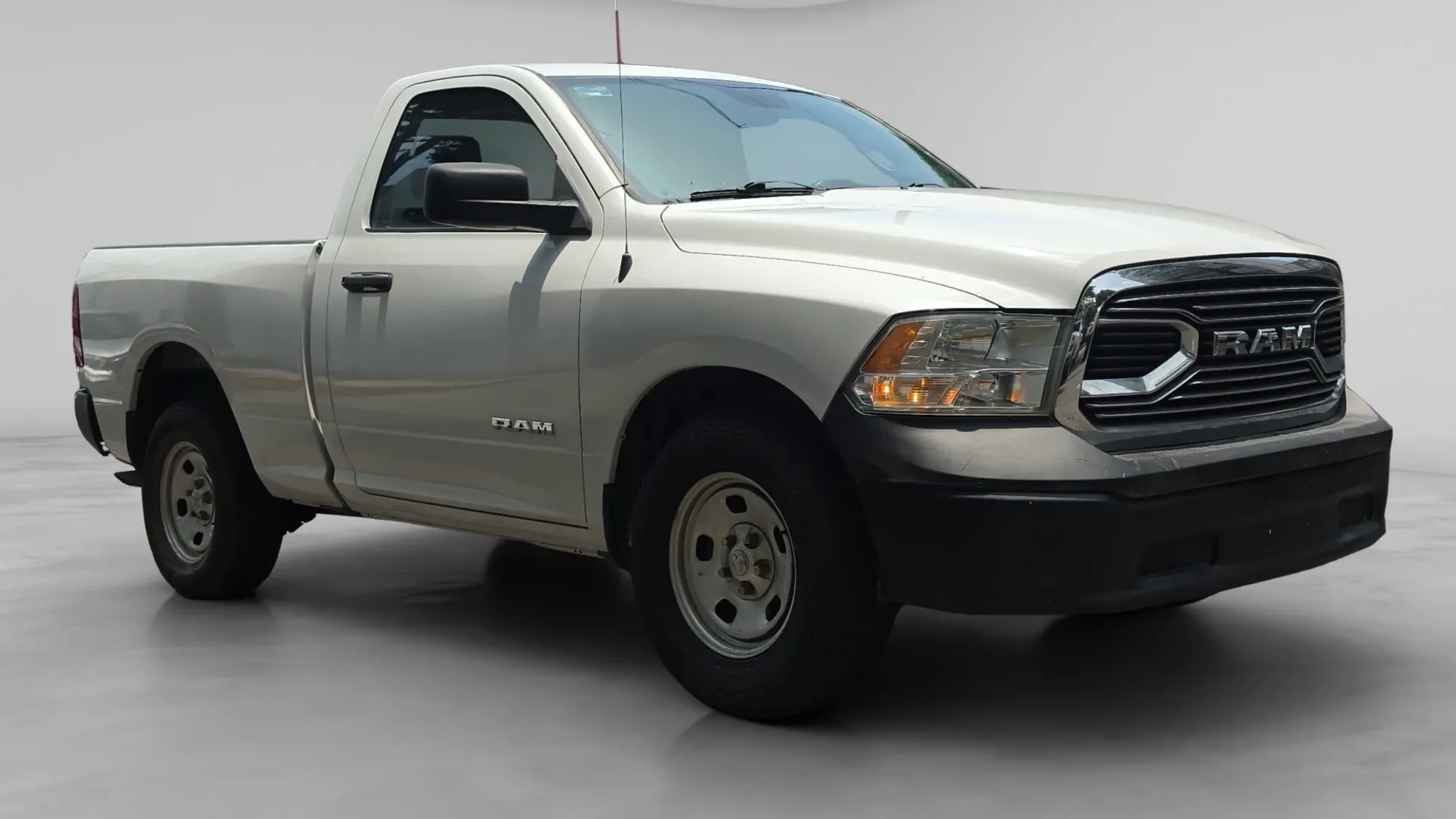 RAM 1500 CABINA REGULAR TAD