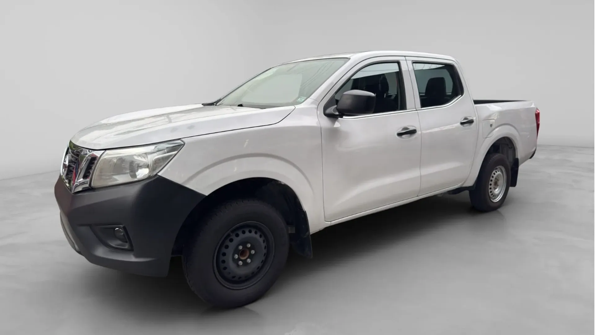 NISSAN NP300 SE TM 2020 PMV image 2