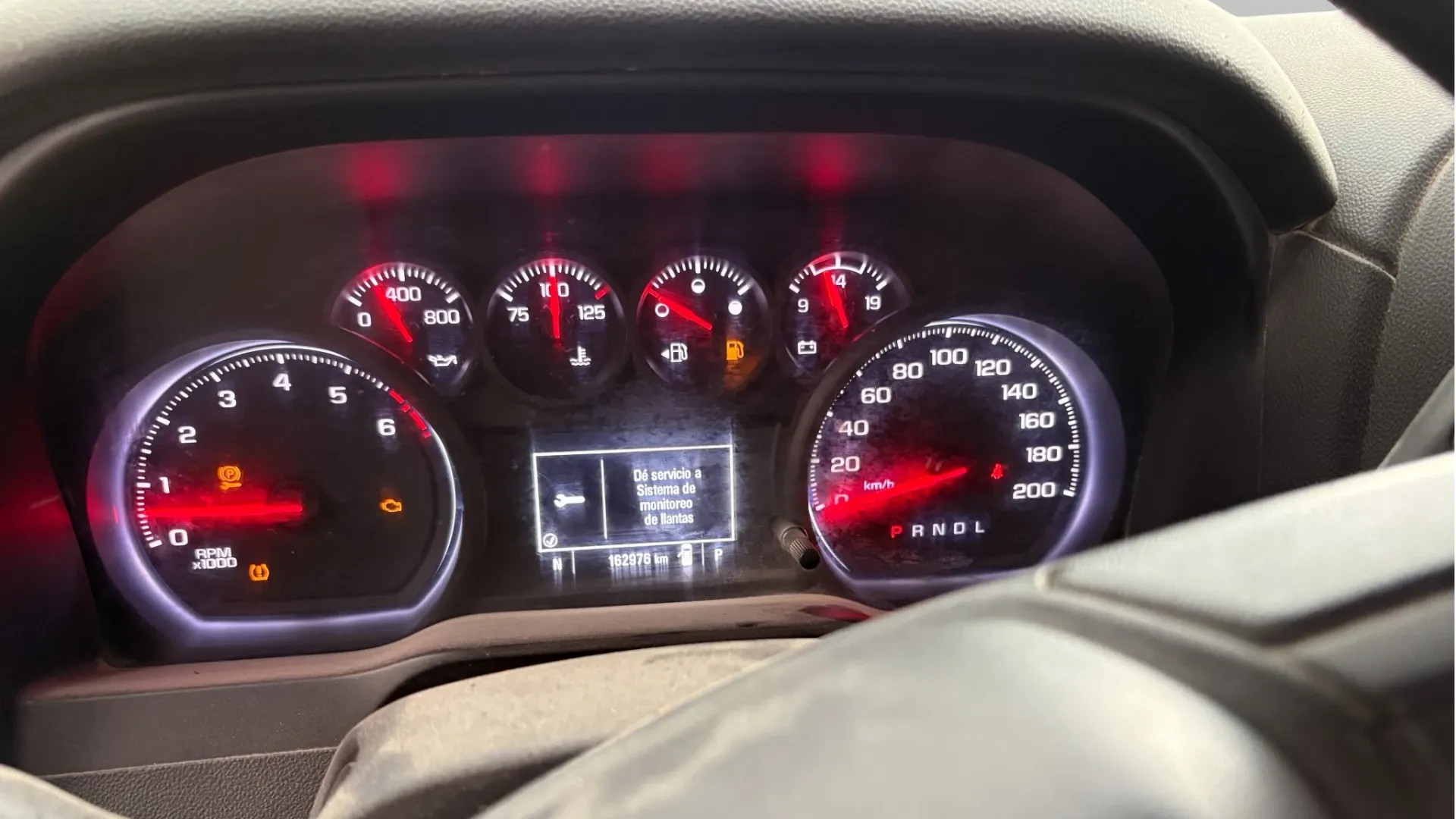 CHEVROLET SILVERADO *2020* image 12