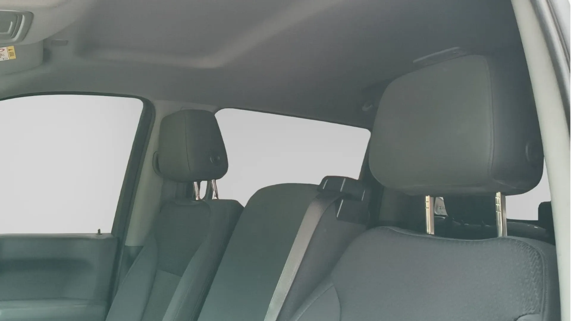 CHEVROLET SILVERADO 4 PTAS 2020 4X2 PMV image 17