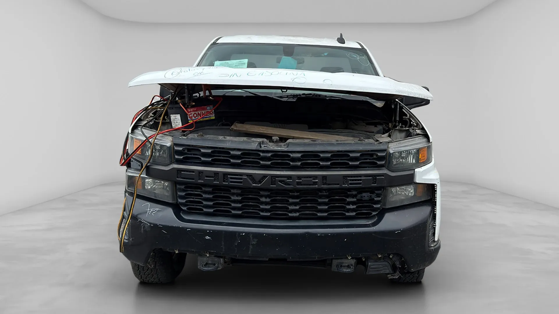 CHEVROLET SILVERADO *2020* image 2