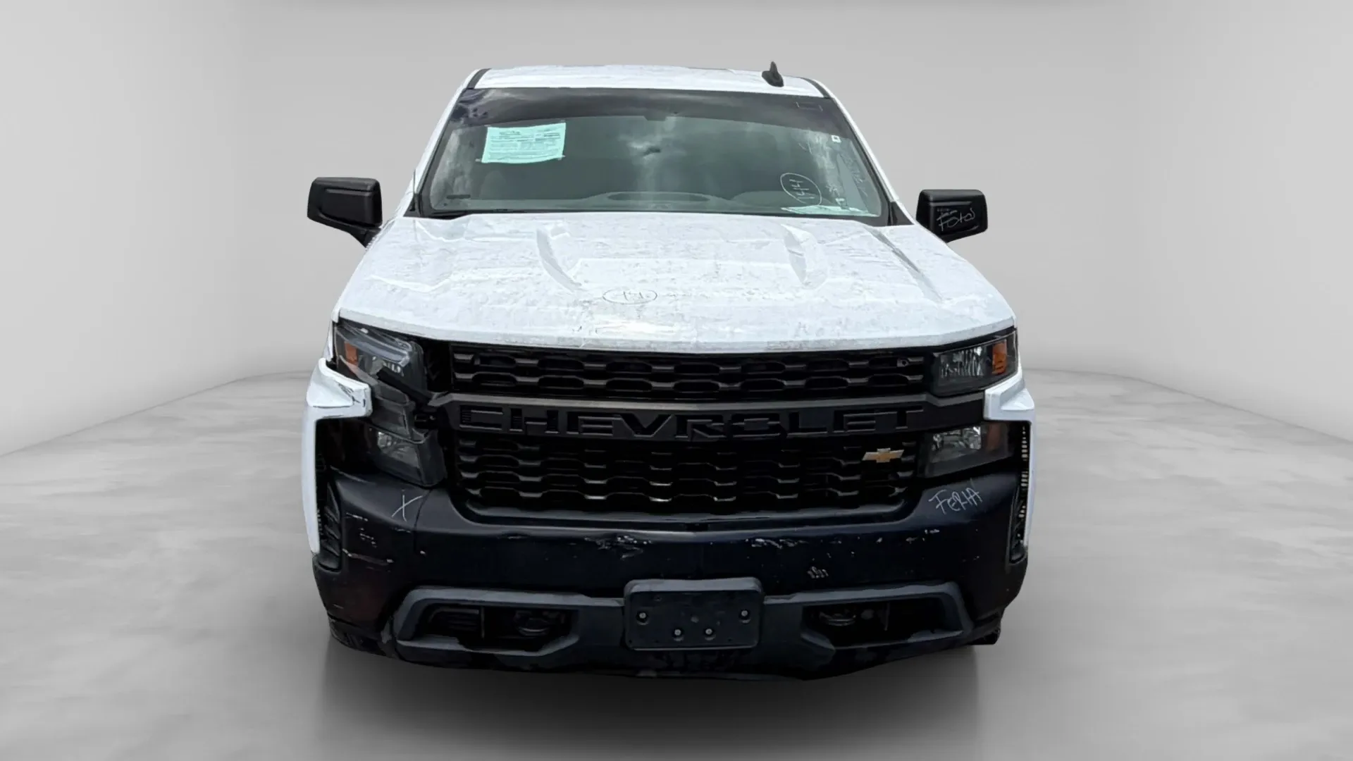 CHEVROLET SILVERADO *2020* image 2