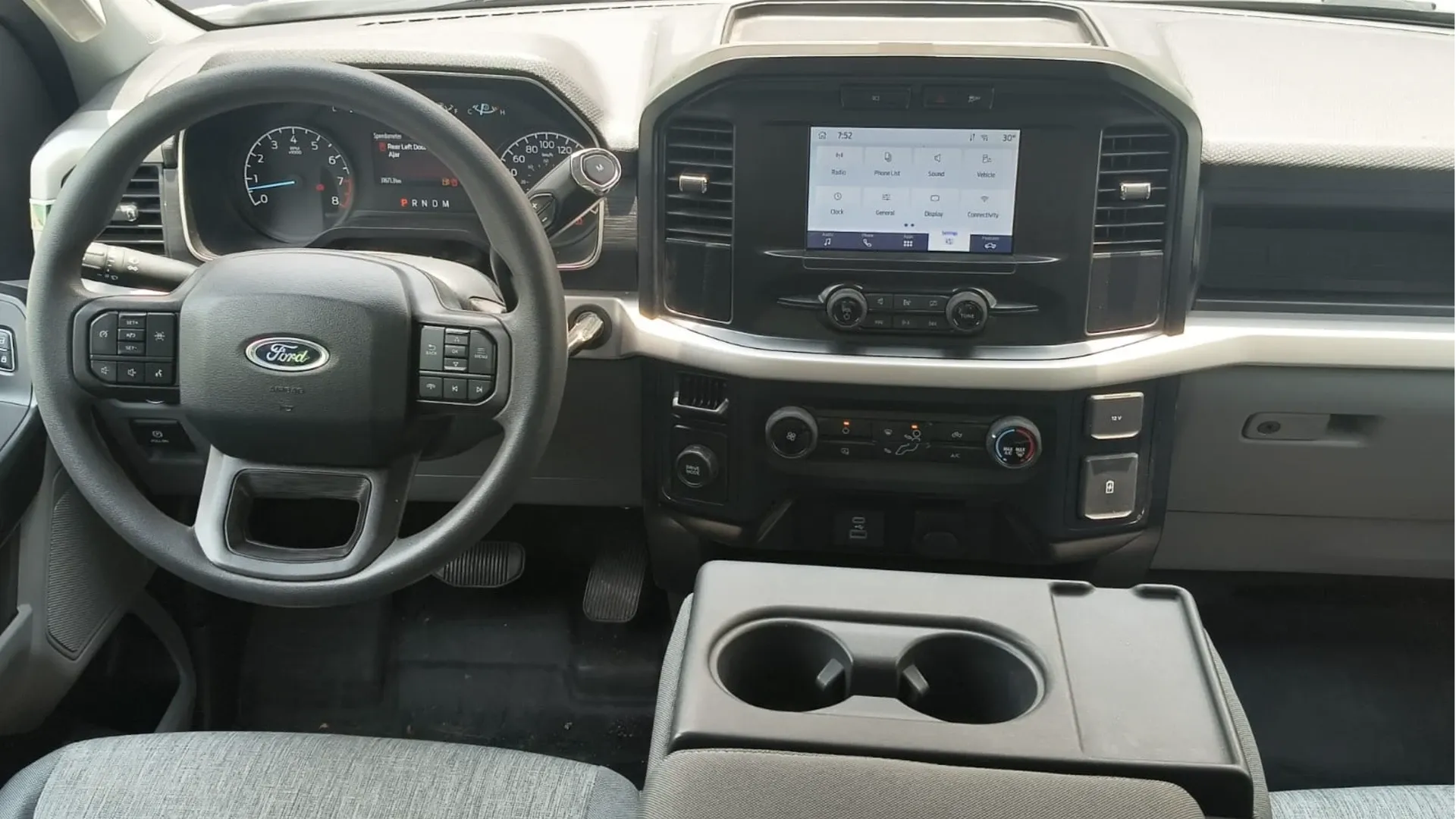 FORD F150 CREW CAB 4X2 PMV image 22