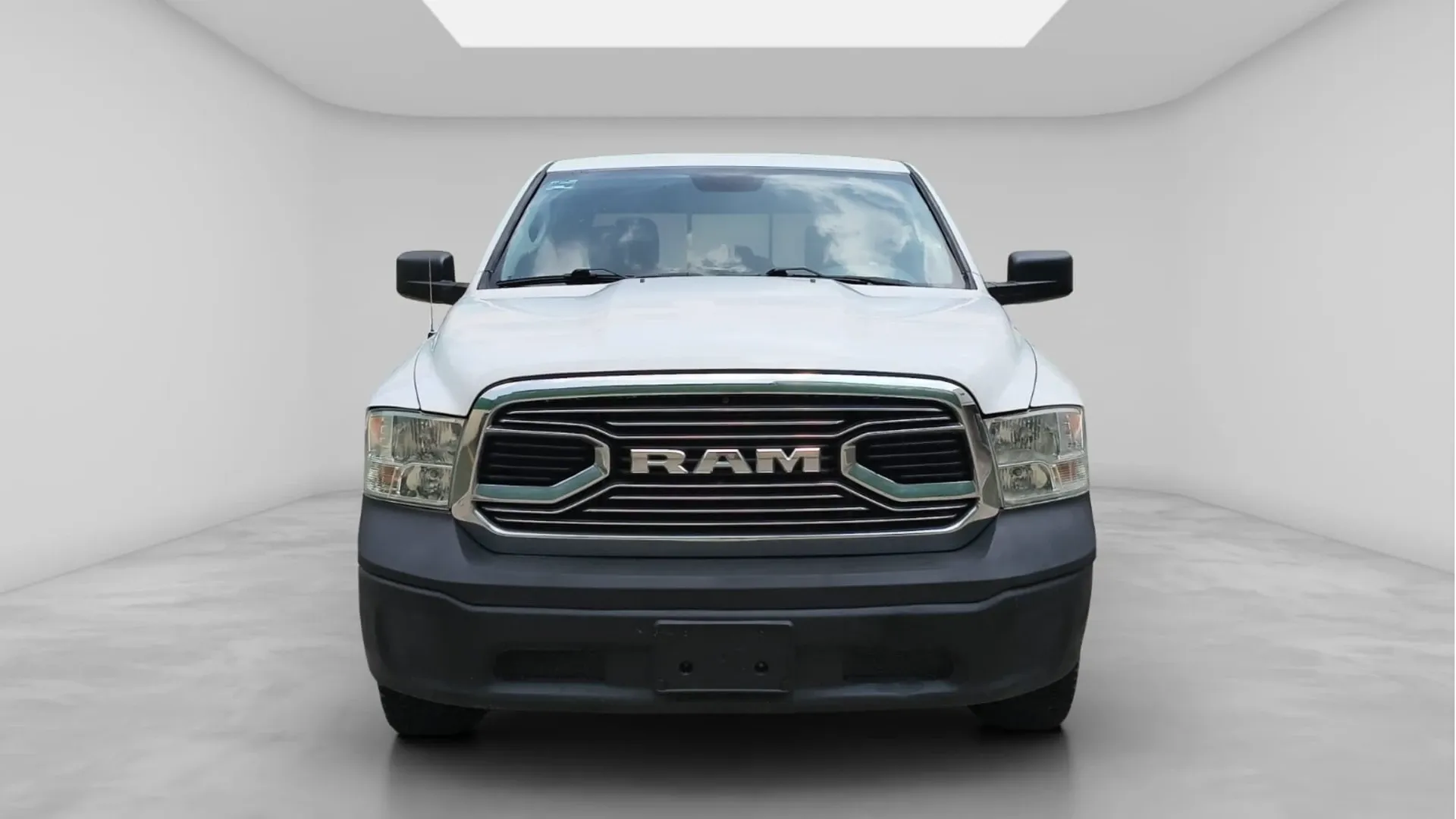 RAM 1500 DOBLE CABINA  4X2 2020 PMV image 2