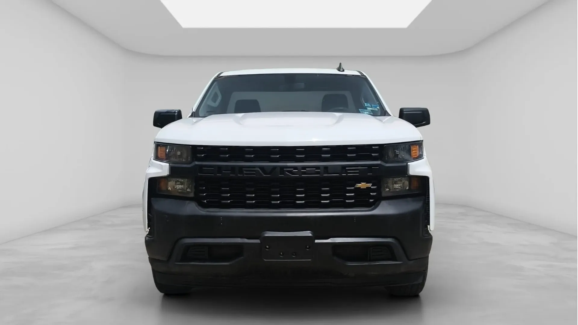 SILVERADO CABINA REGULAR PMV image 2
