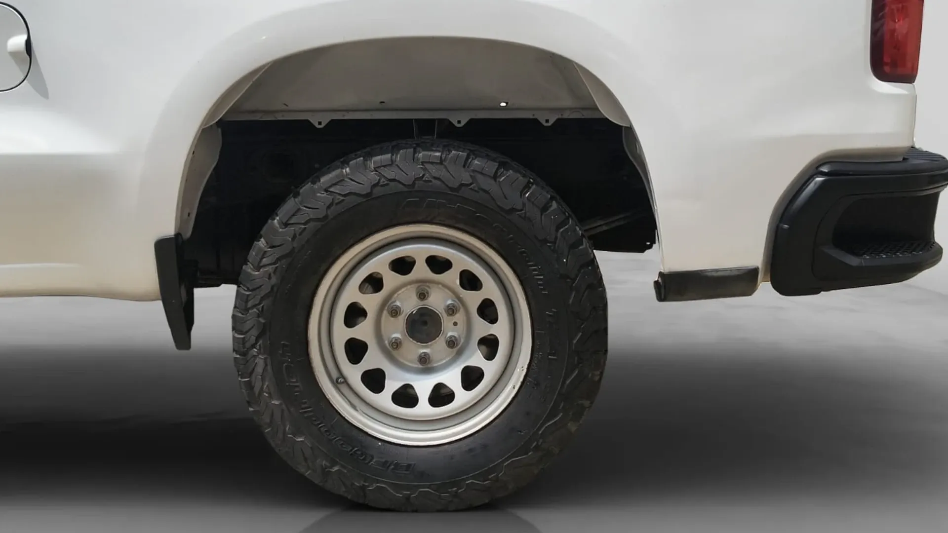 SILVERADO CABINA REGULAR PMV image 29