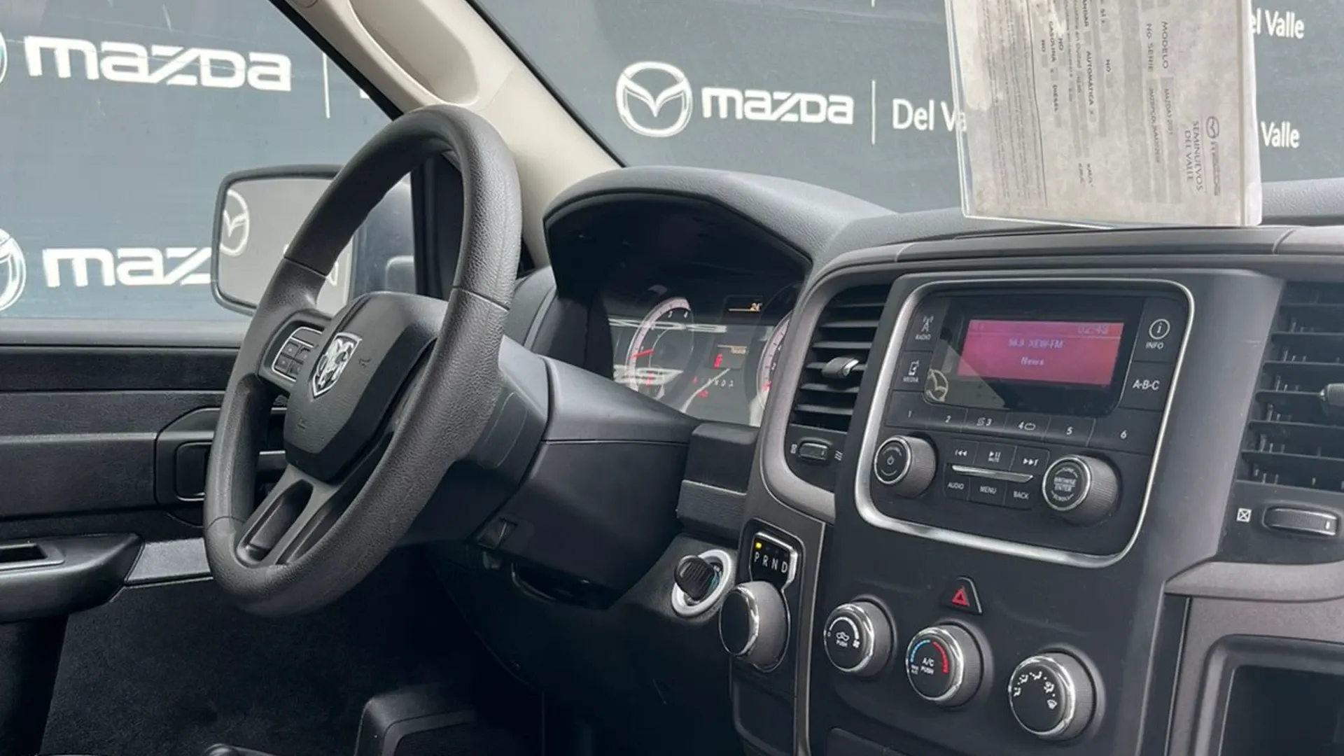 RAM 1500 CABINA REGULAR PMV image 9