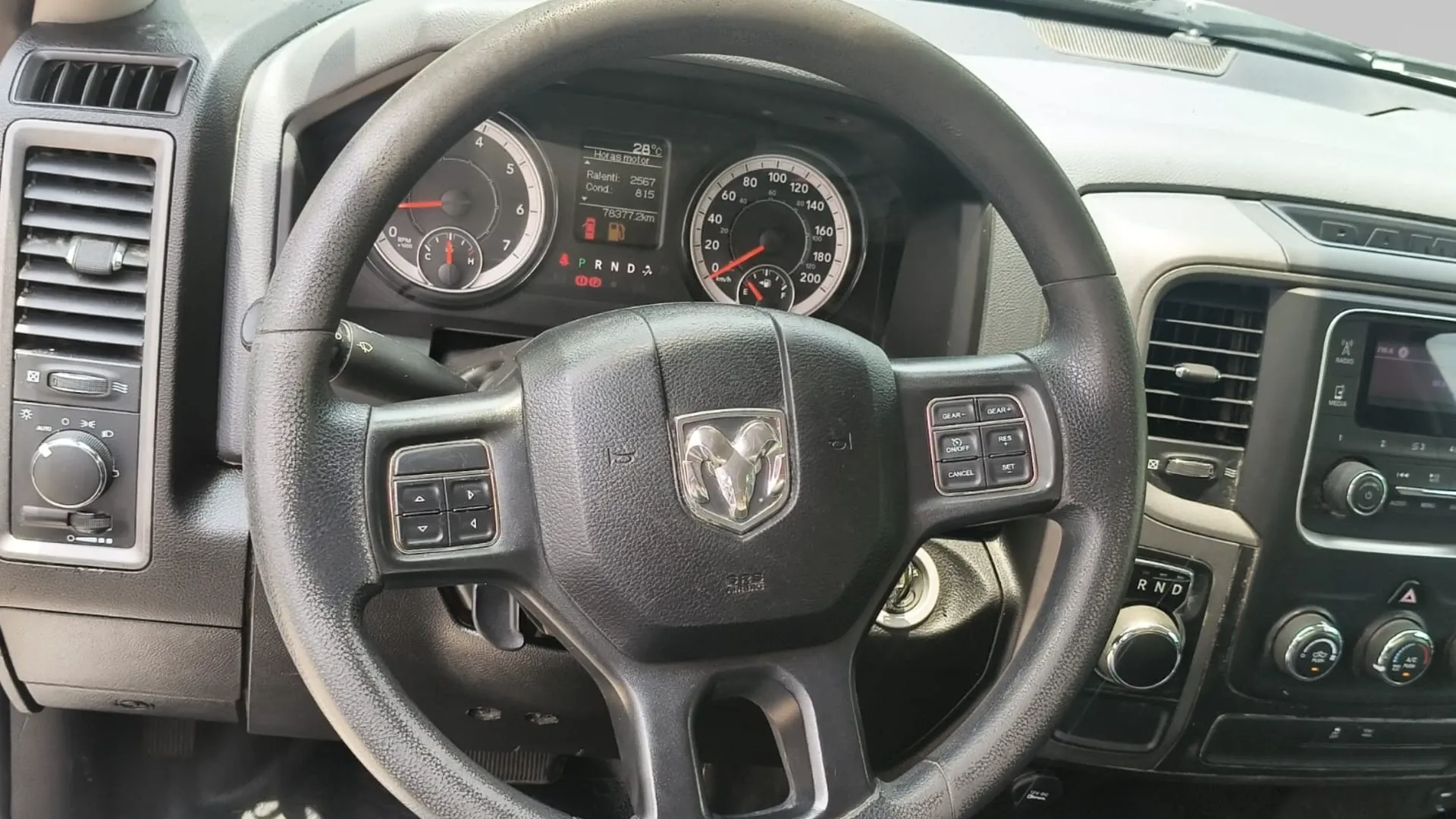 DODGE RAM 1500 REG CAB 2020 V6 PMV image 18