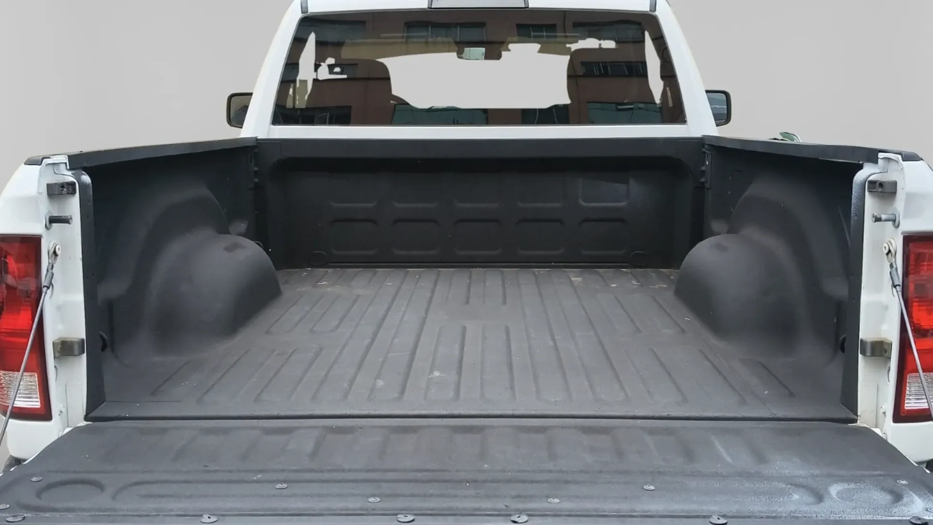 DODGE RAM 1500 REG CAB 2020 V6 PMV image 10