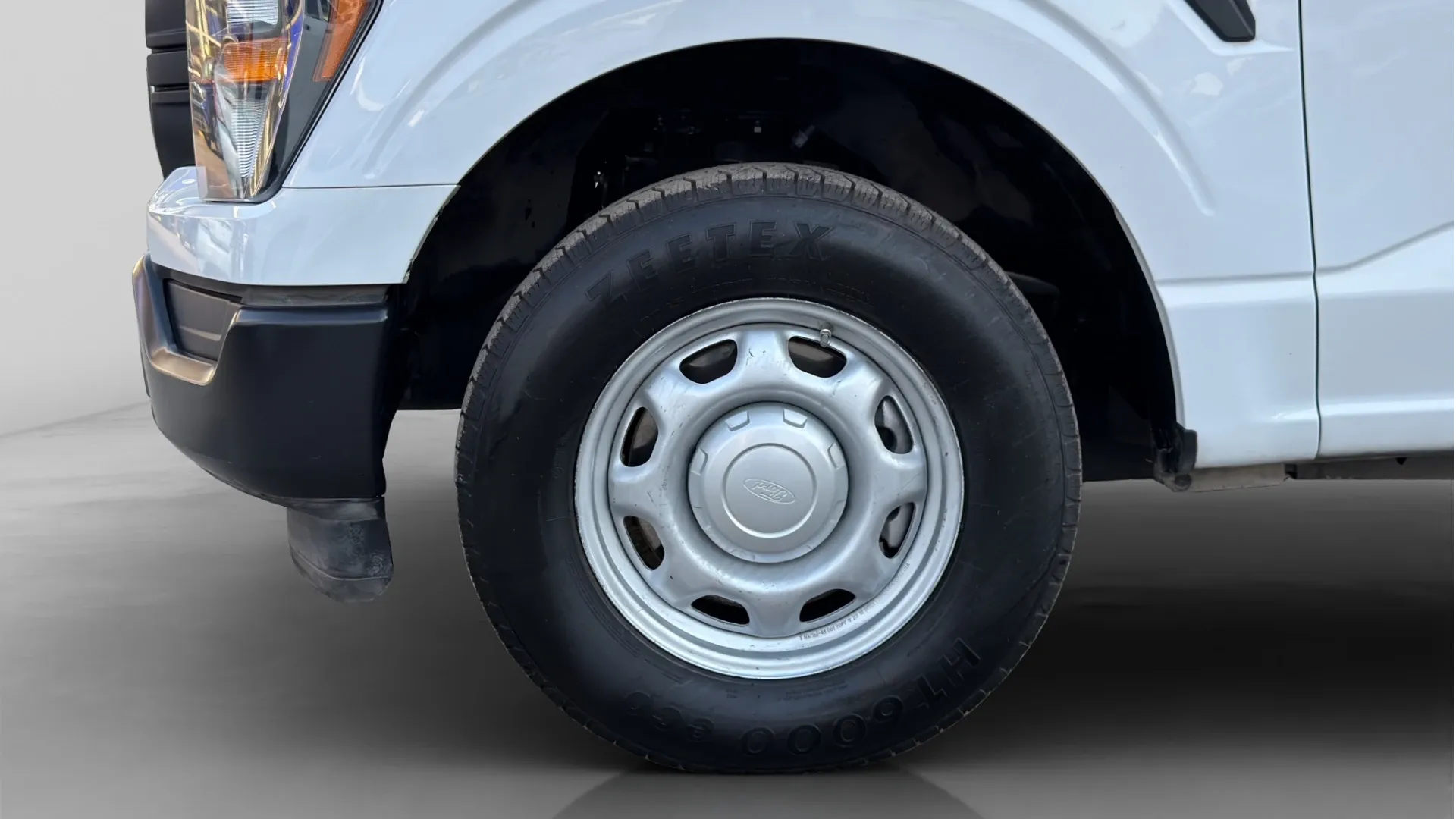 FORD F-150 image 26