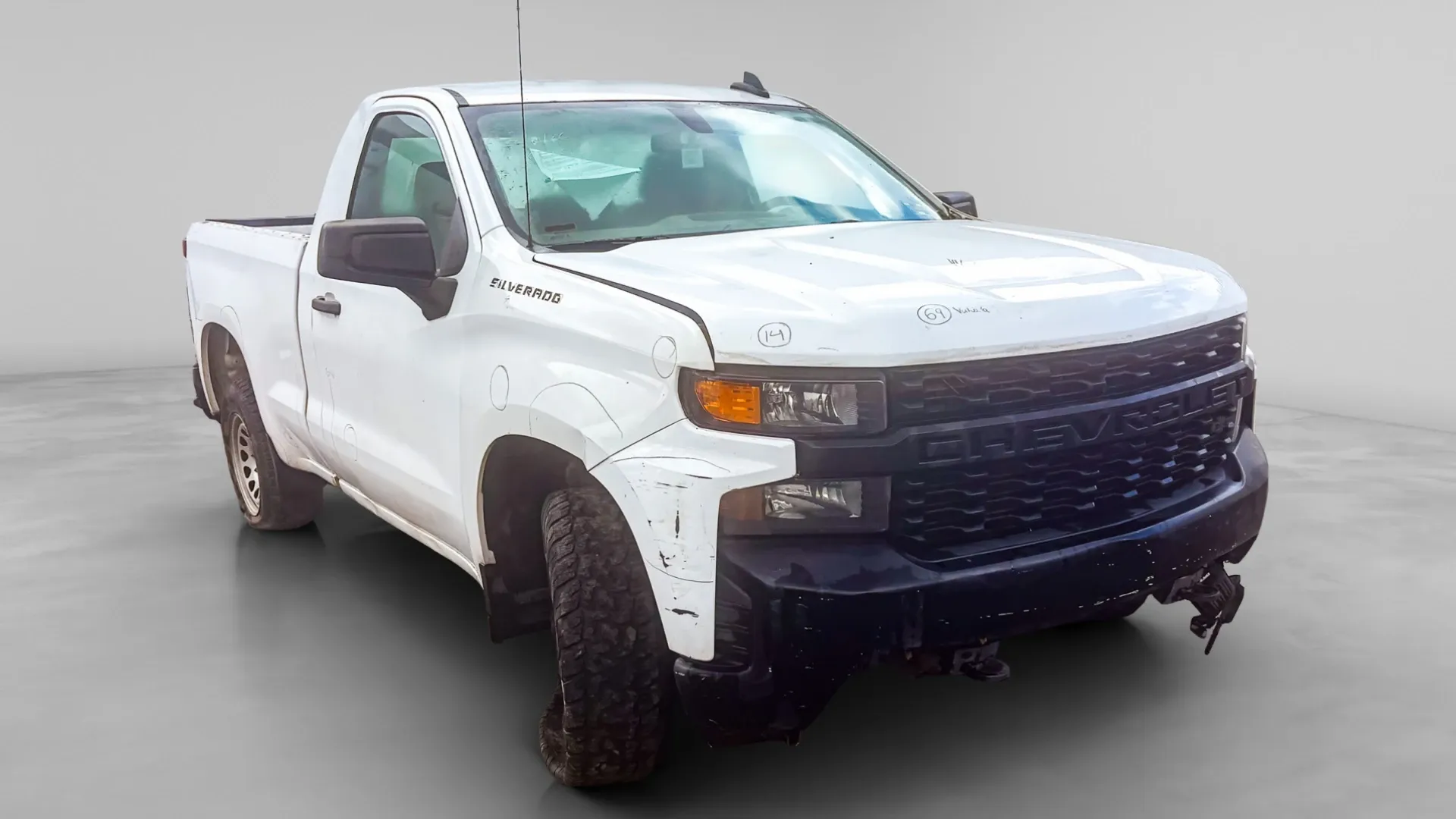 CHEVROLET SILVERADO *2020* image 2