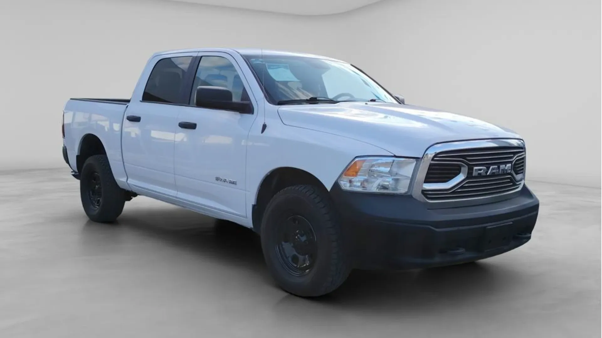 RAM 1500 CREW CAB 4X4  CRM