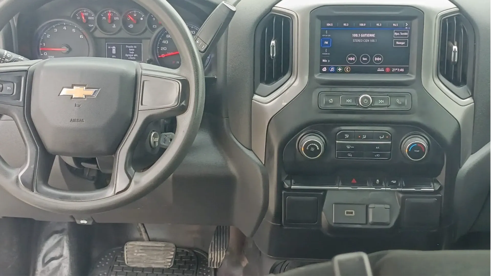 CHEVROLET SILVERADO 2020 4X2 WT CAB REG .. image 7