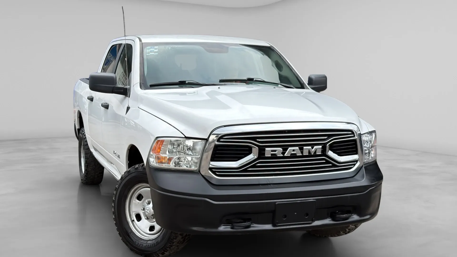 RAM 1500 image 16