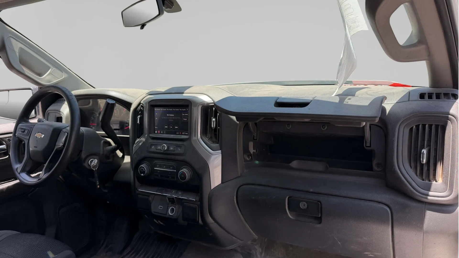CHEVROLET SILVERADO *2020* image 11
