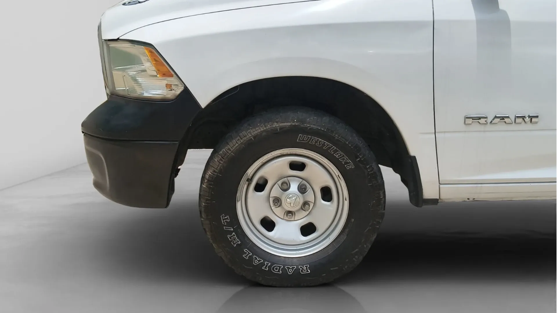 DODGE RAM 1500 DOBLE CABINA 4X4 PMV image 14