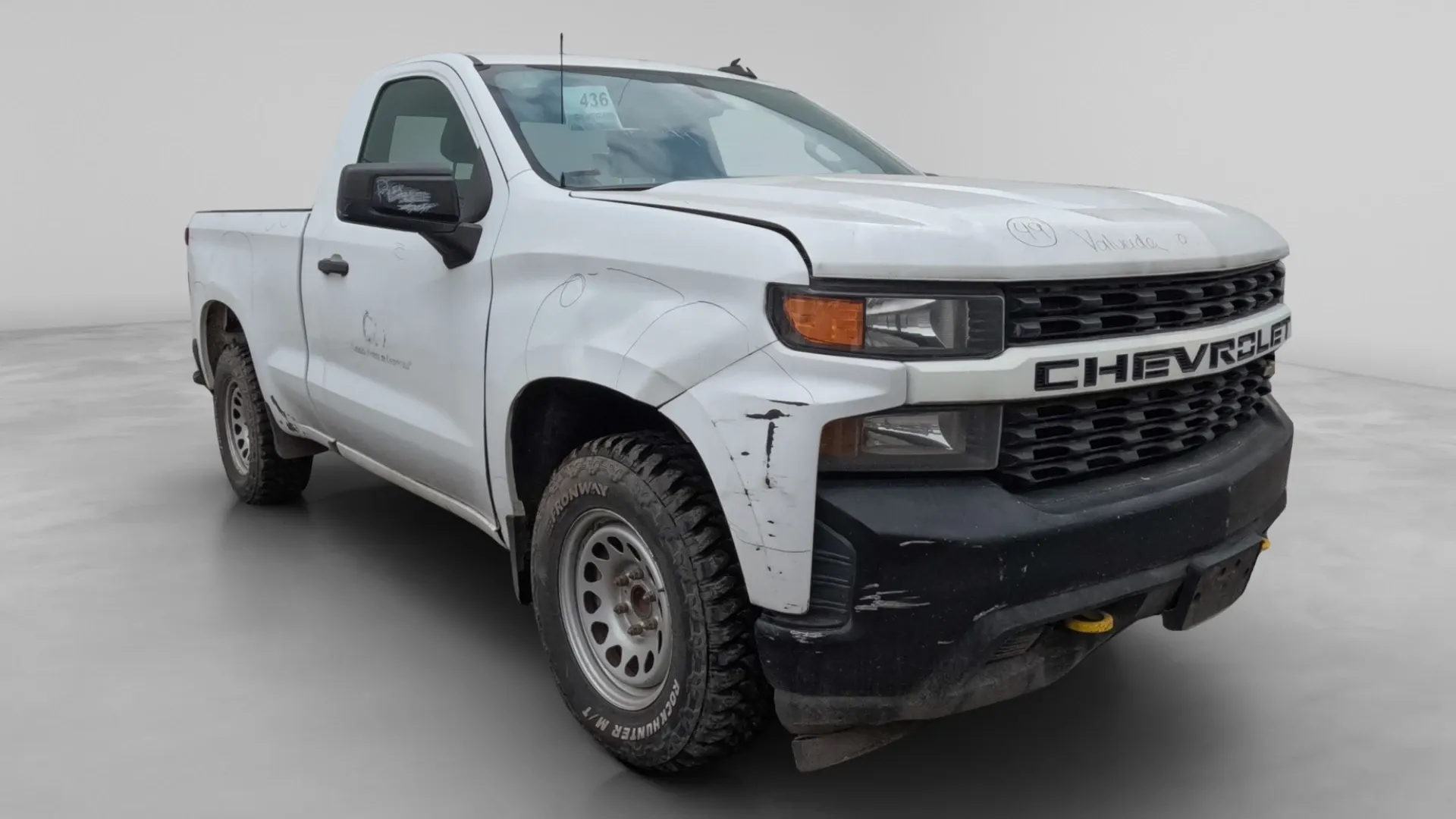 CHEVROLET SILVERADO *2020* image 2