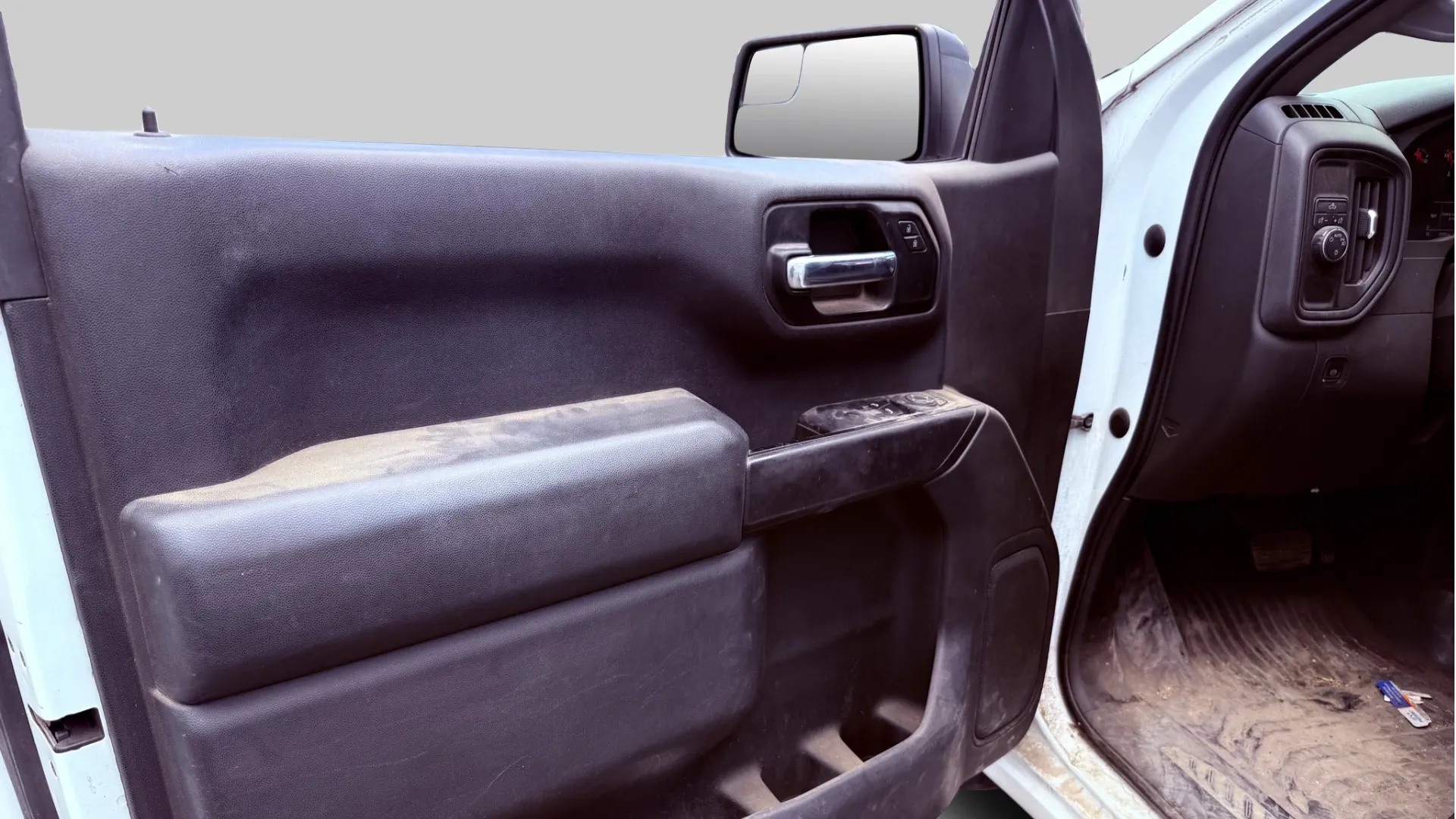 CHEVROLET SILVERADO *2020* image 12