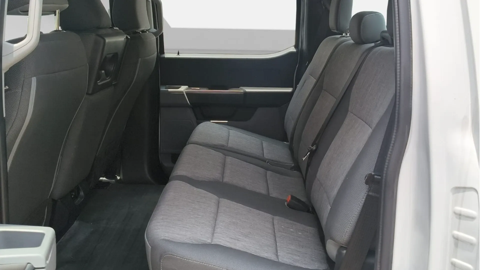 FORD F150 CREW CAB 4X2 PMV image 15