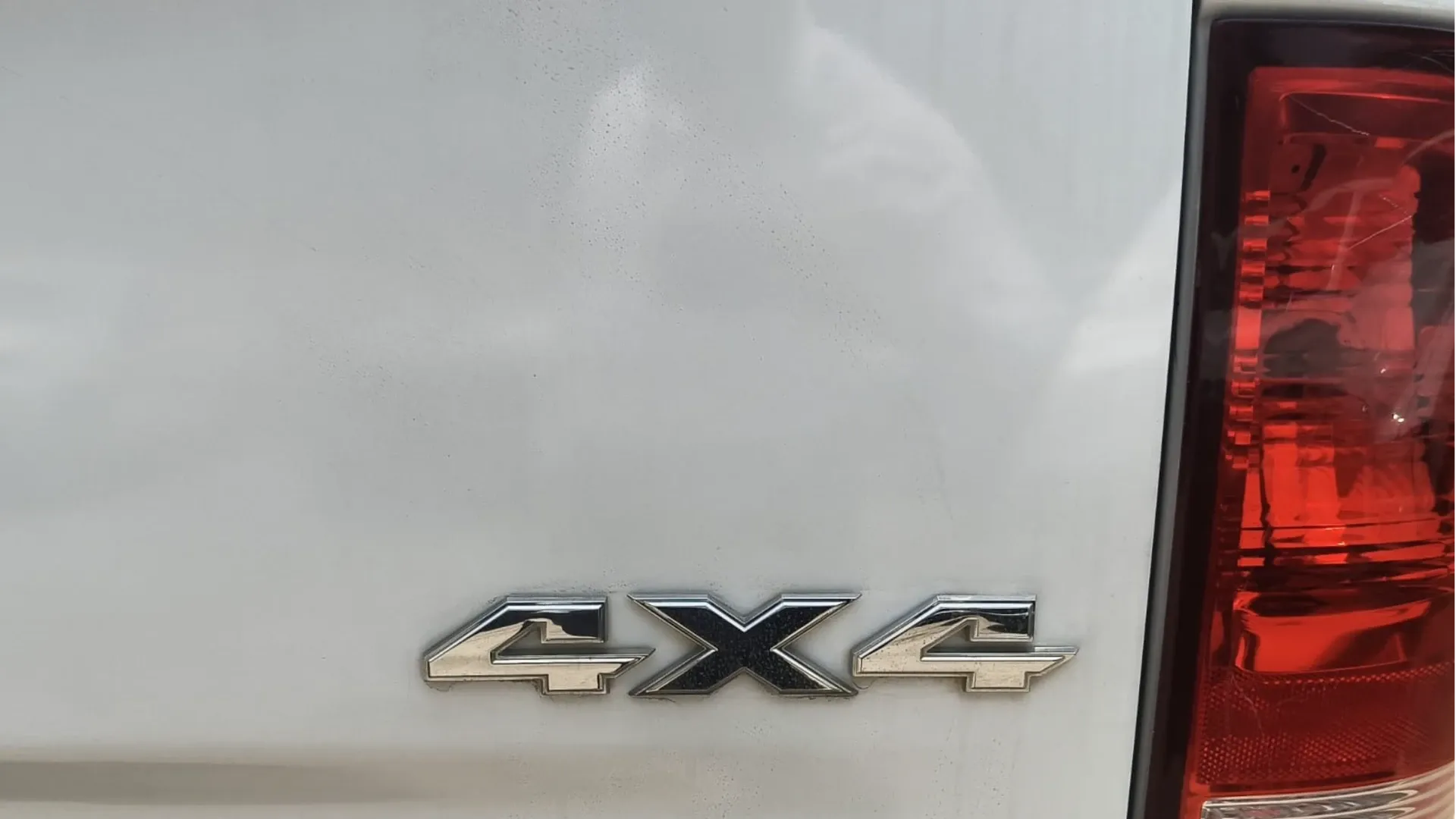 DODGE RAM 1500 DOBLE CABINA 4X4 PMV image 11