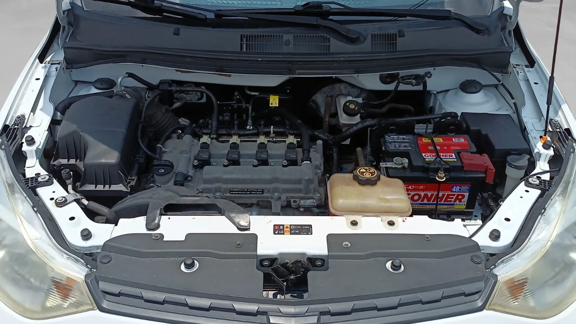 CHEVROLET AVEO LS 2020 image 5