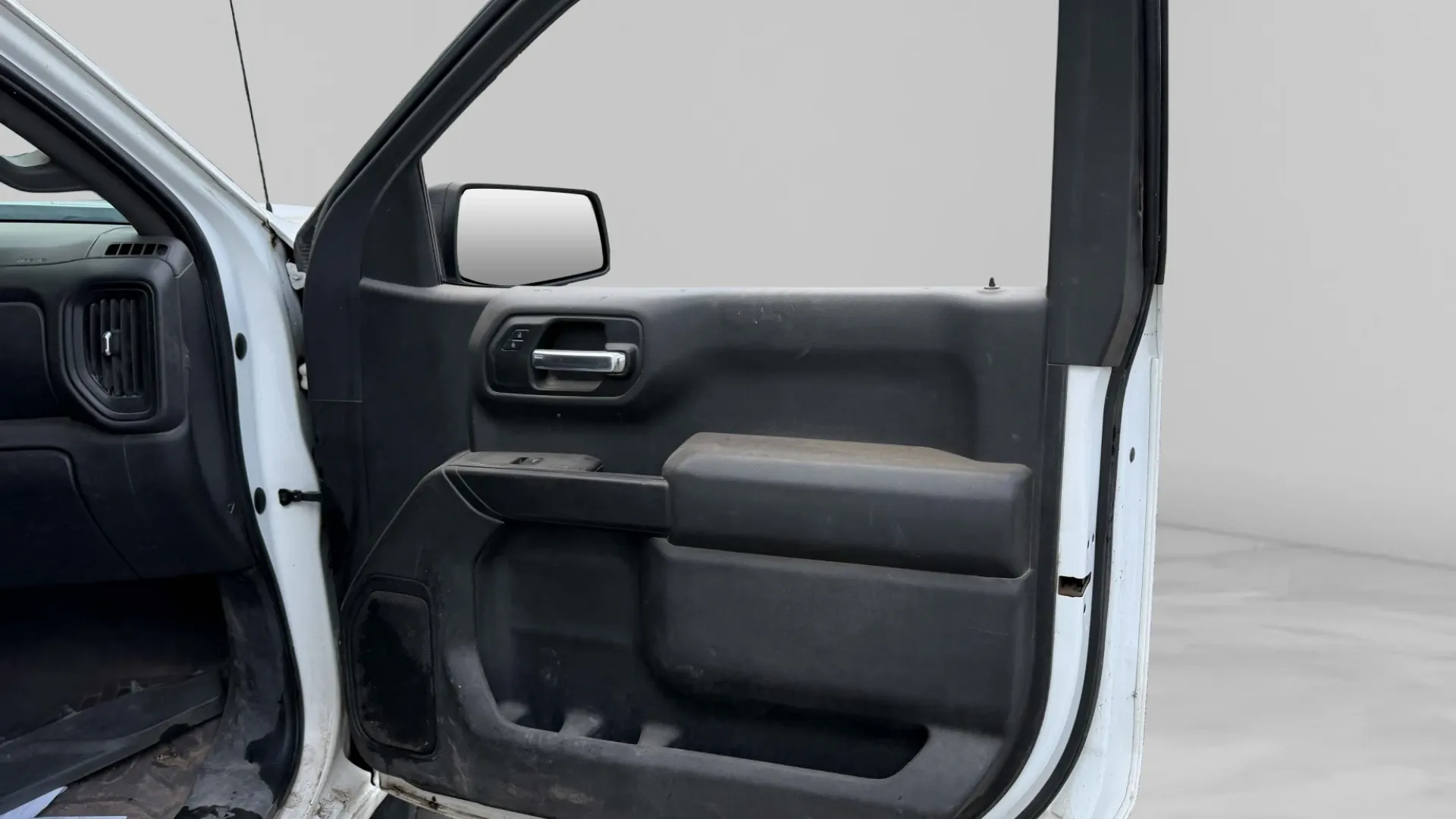 CHEVROLET SILVERADO *2020* image 14